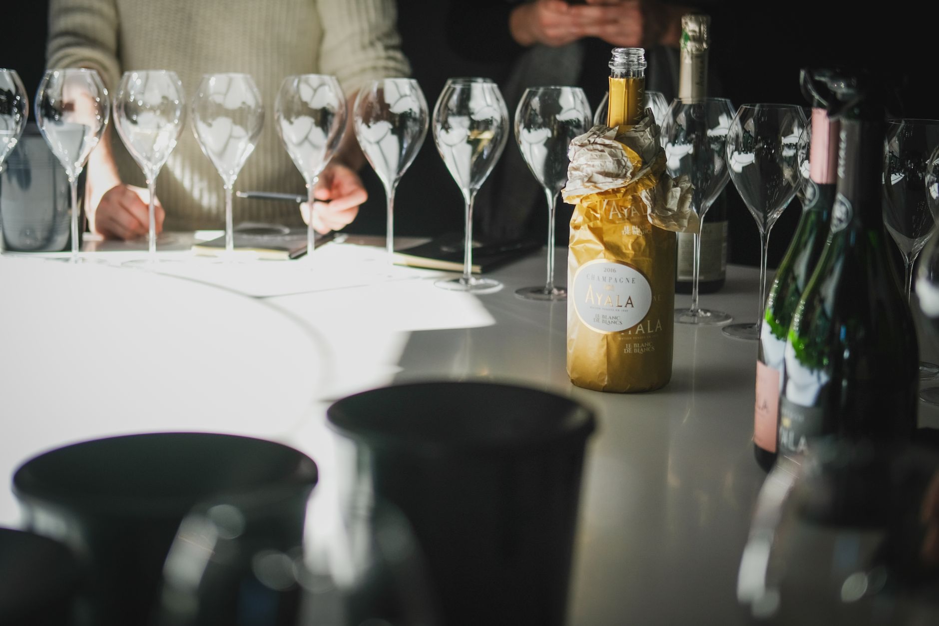 Champagne uden at gå fallit: Crémant, Cava og alternativerne
